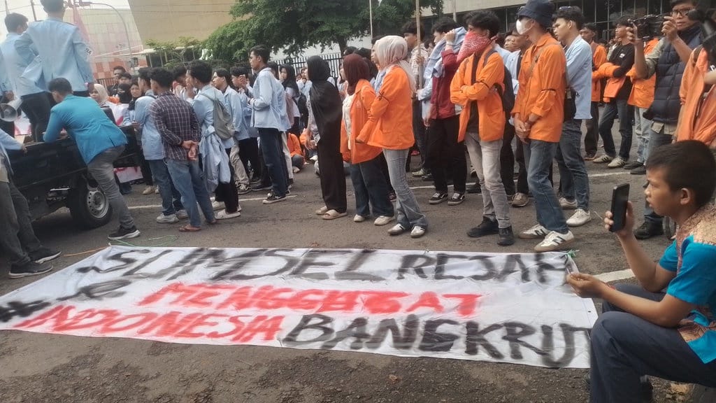 Apa Saja Tuntutan Demo Mahasiswa Aliansi BEM Nusantara Sumsel? Apa Saja Tuntutan Demo Mahasiswa Aliansi BEM Nusantara Sumsel?