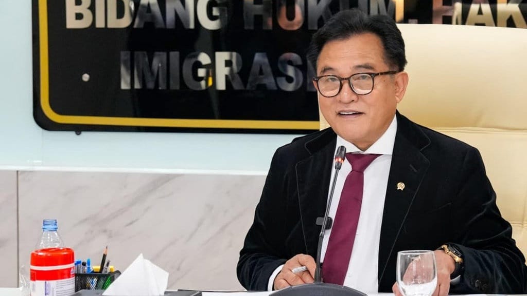 Yusril Audiensi dengan BEM SI, Jamin Tuntutan Sampai ke Prabowo Yusril Audiensi dengan BEM SI, Jamin Tuntutan Sampai ke Prabowo