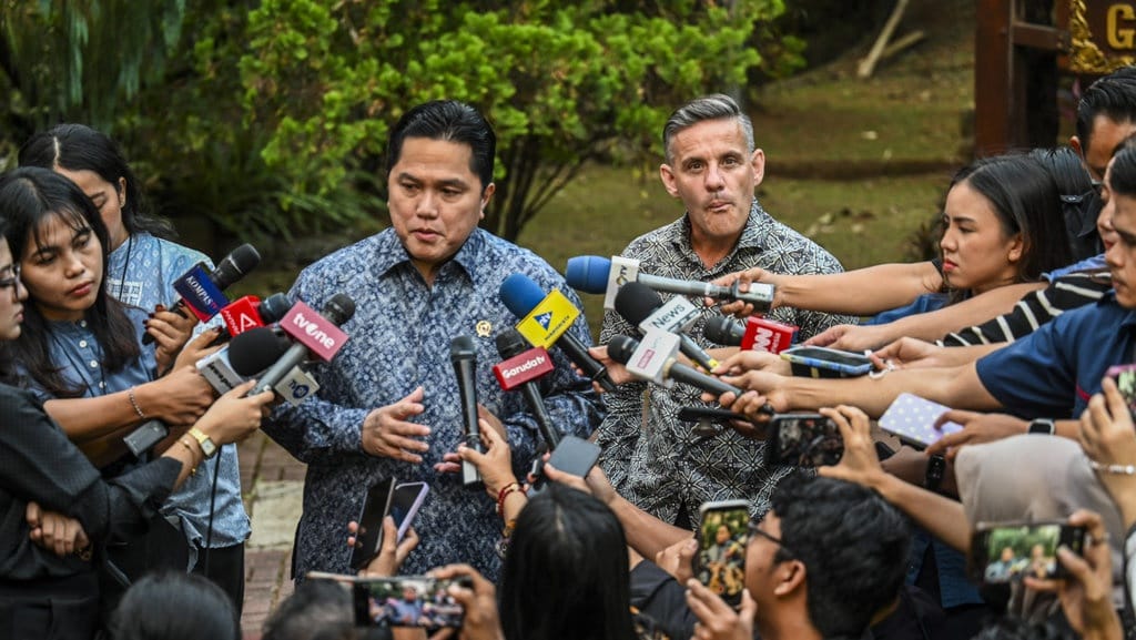 Erick Thohir Janji Imbangi Naturalisasi & Pembinaan Bakat Lokal Erick Thohir Janji Imbangi Naturalisasi & Pembinaan Bakat Lokal