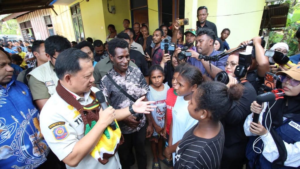 Sukseskan Program Presiden, Mendagri Tinjau BSPS di Jayapura Sukseskan Program Presiden, Mendagri Tinjau BSPS di Jayapura