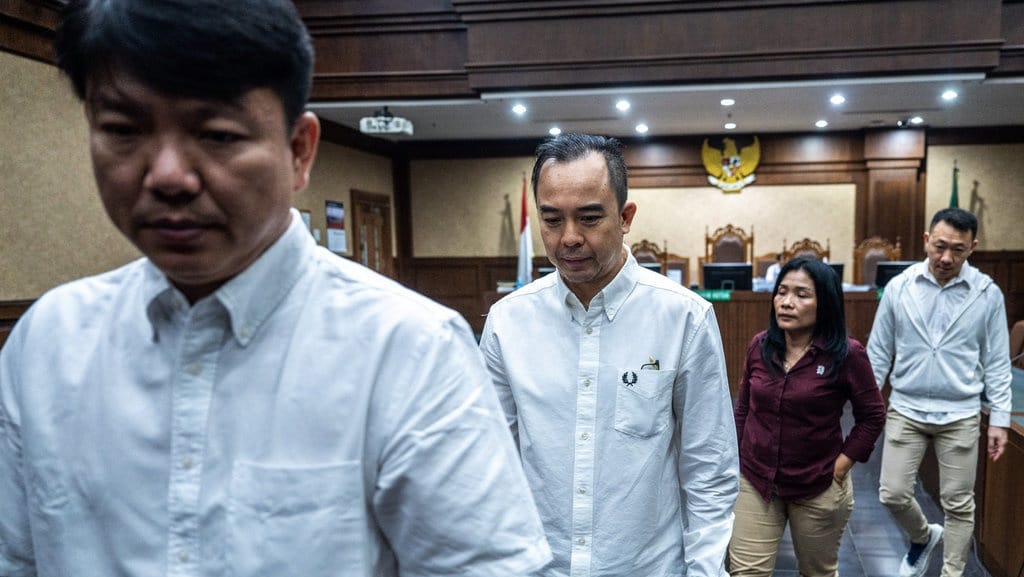 Jaksa Sebut John Field 6 Kali Berikan Uang ke Pejabat Bea Cukai Jaksa Sebut John Field 6 Kali Berikan Uang ke Pejabat Bea Cukai
