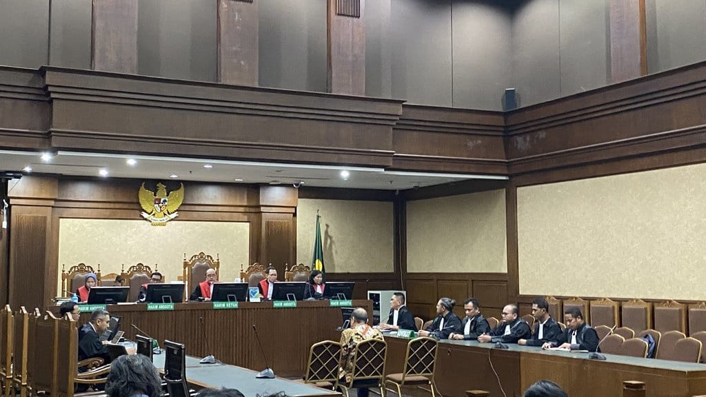 Hendarto Gunakan Uang Korupsi untuk Judi & Beli Barang Mewah Hendarto Gunakan Uang Korupsi untuk Judi & Beli Barang Mewah