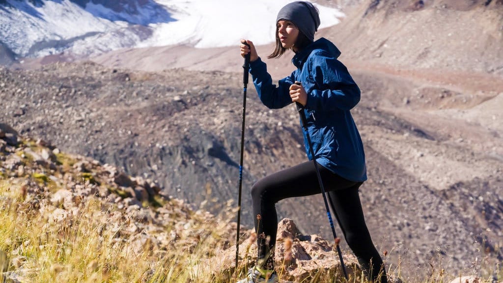 Mau Trail Run Anti-Tumbang? Jangan Remehin Fungsi Trekking Pole! Mau Trail Run Anti-Tumbang? Jangan Remehin Fungsi Trekking Pole!