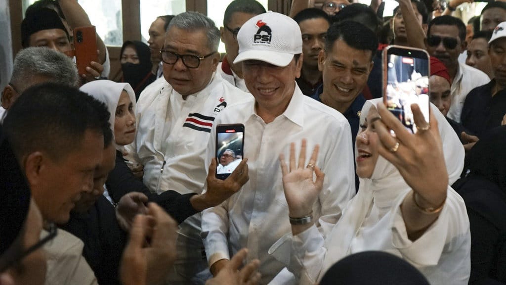 PSI Ajak Publik Pisahkan Politik dan Rekam Jejak Pembangunan PSI Ajak Publik Pisahkan Politik dan Rekam Jejak Pembangunan