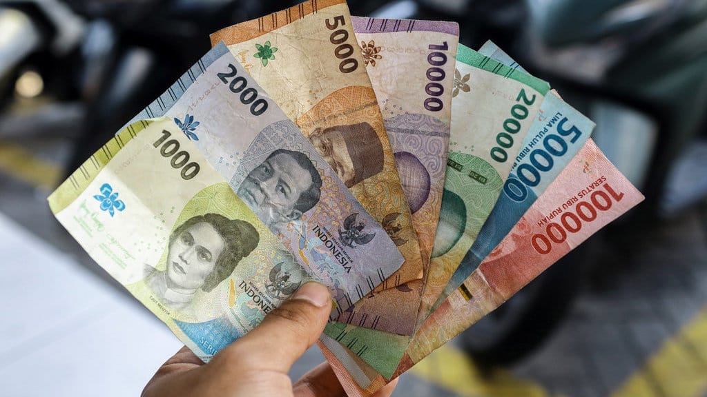 Rupiah Hari Ini Melemah ke Rp17.985 per Dolar AS Rupiah Hari Ini Melemah ke Rp17.985 per Dolar AS