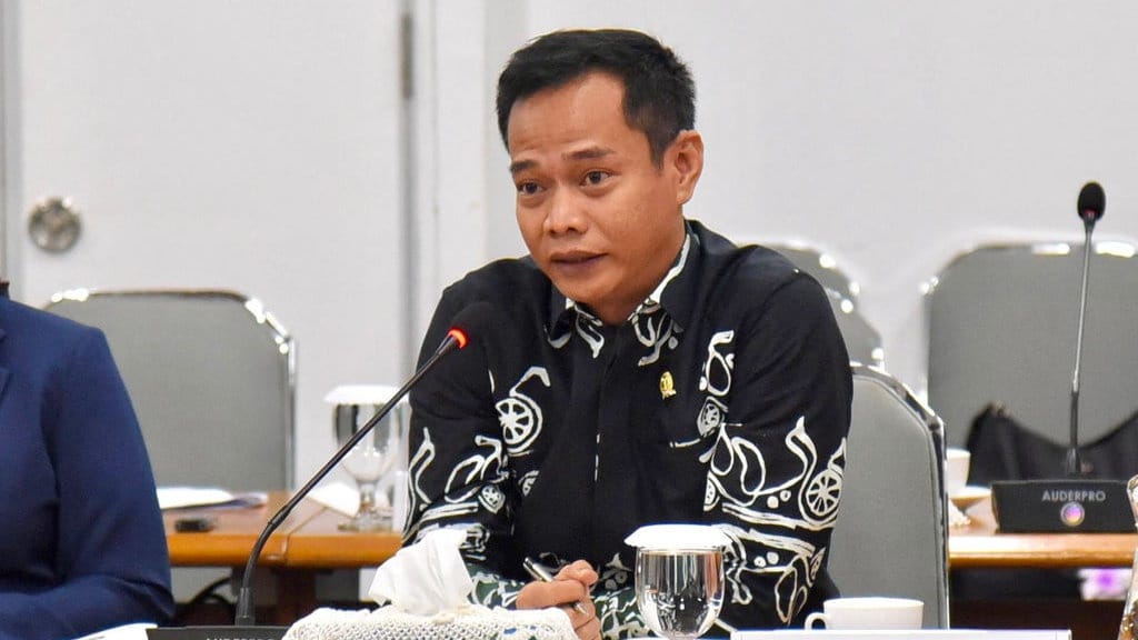 Komisi II DPR Sebut Putusan MK Akhiri Polemik Pilkada Lewat DPRD Komisi II DPR Sebut Putusan MK Akhiri Polemik Pilkada Lewat DPRD