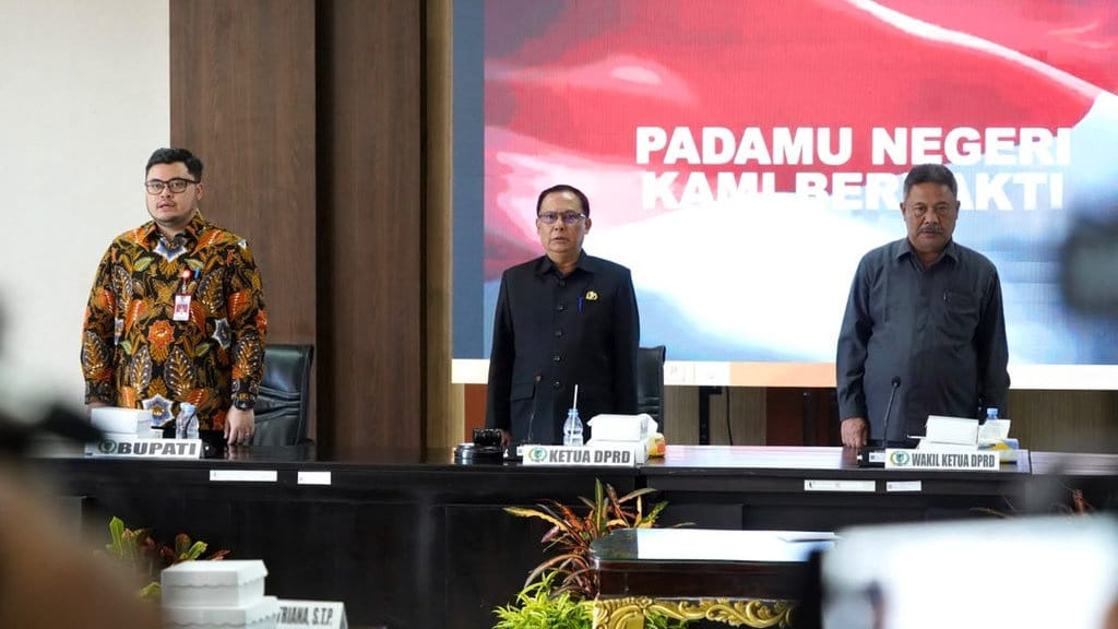 Pemkab Kediri-DPRD Setujui Raperda Pertanggungjawaban APBD 2025 Pemkab Kediri-DPRD Setujui Raperda Pertanggungjawaban APBD 2025