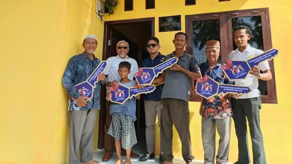 6 Korban Bencana Banjir Aceh Mulai Tempati Huntap Baru 6 Korban Bencana Banjir Aceh Mulai Tempati Huntap Baru
