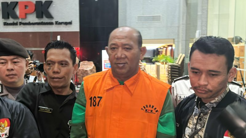 KPK Tetapkan Bupati Langkat Syah Afandin Tersangka Suap Proyek KPK Tetapkan Bupati Langkat Syah Afandin Tersangka Suap Proyek