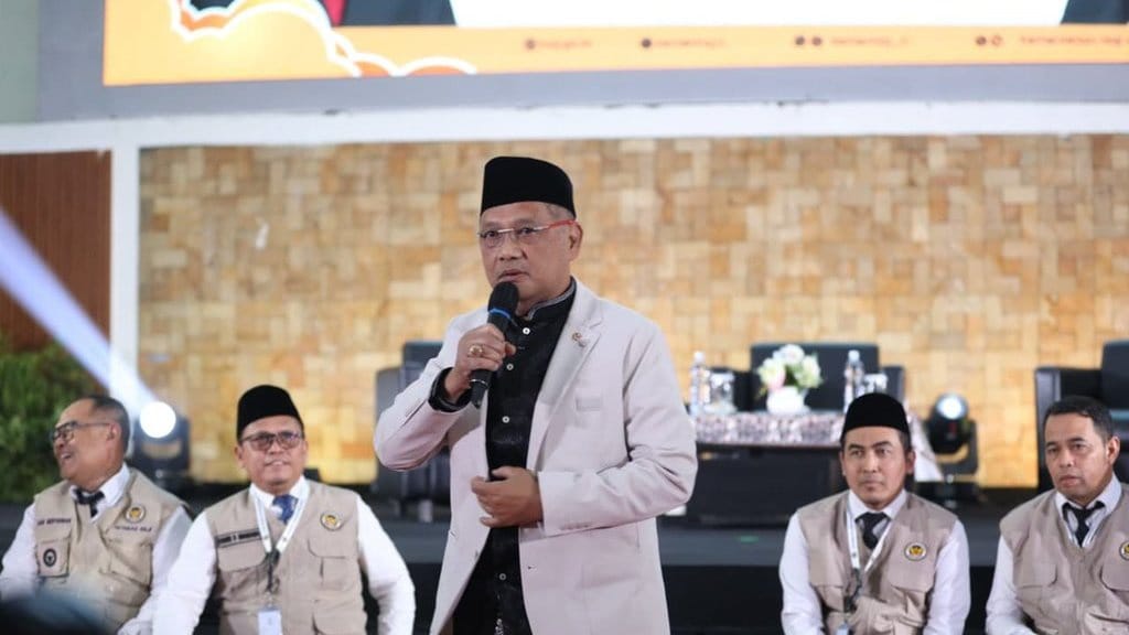 Menhaj Minta Jajarannya Langsung Siapkan Pelayanan Haji 2027 Menhaj Minta Jajarannya Langsung Siapkan Pelayanan Haji 2027