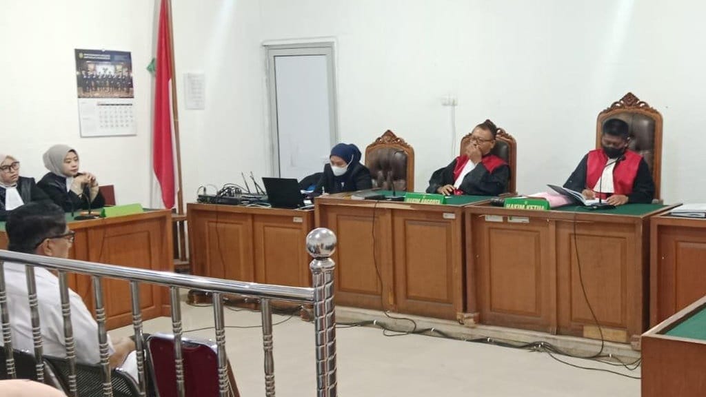 Kasus Pasar Cinde: Eks PNS Setda Sumsel Divonis 2 Tahun Penjara Kasus Pasar Cinde: Eks PNS Setda Sumsel Divonis 2 Tahun Penjara