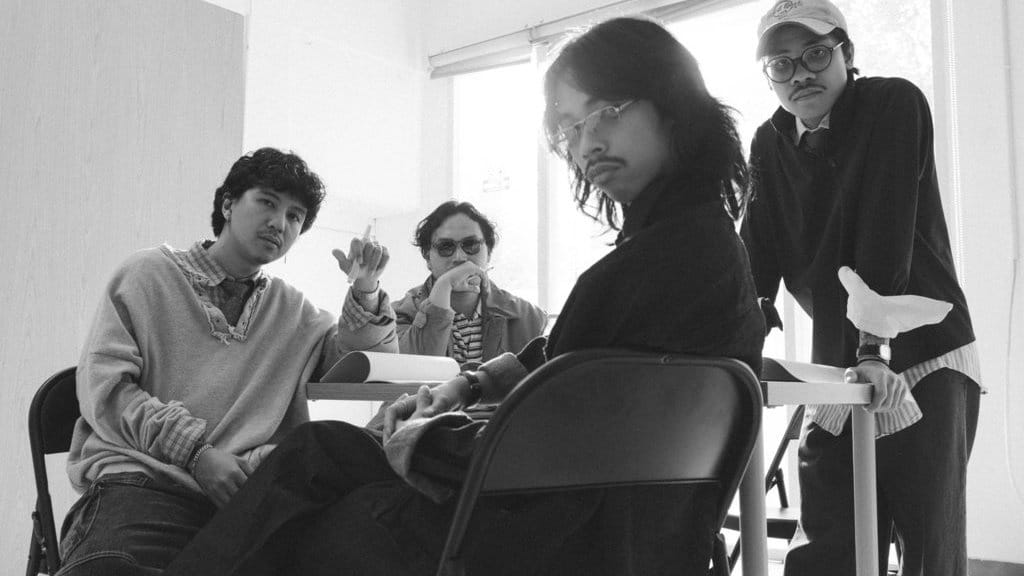 Band FILM. Rilis Album Debut, Manuskrip Band FILM. Rilis Album Debut, Manuskrip