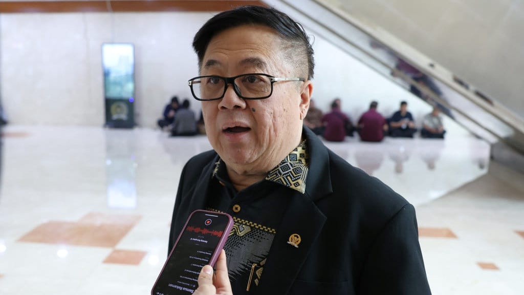 Darmadi: Komisi VI Akan Panggil Danantara Bahas Kasus PT Pos Darmadi: Komisi VI Akan Panggil Danantara Bahas Kasus PT Pos
