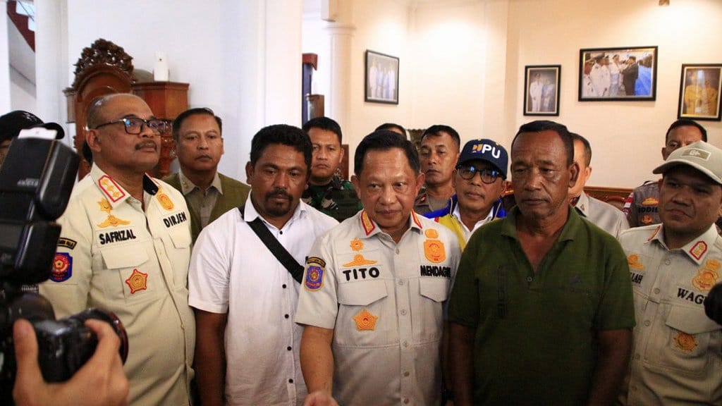Satgas PRR Serahkan Damkar untuk Aceh Tengah Satgas PRR Serahkan Damkar untuk Aceh Tengah