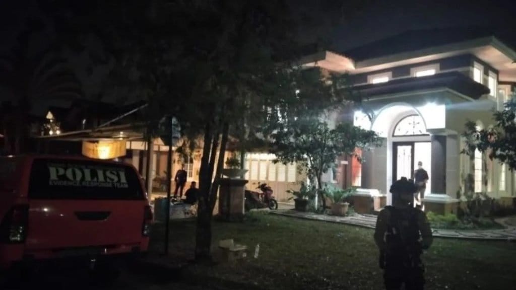 Geledah Rumah di Sentul, Polri Sita 78 Kg Emas dan Uang Rp476 M Geledah Rumah di Sentul, Polri Sita 78 Kg Emas dan Uang Rp476 M