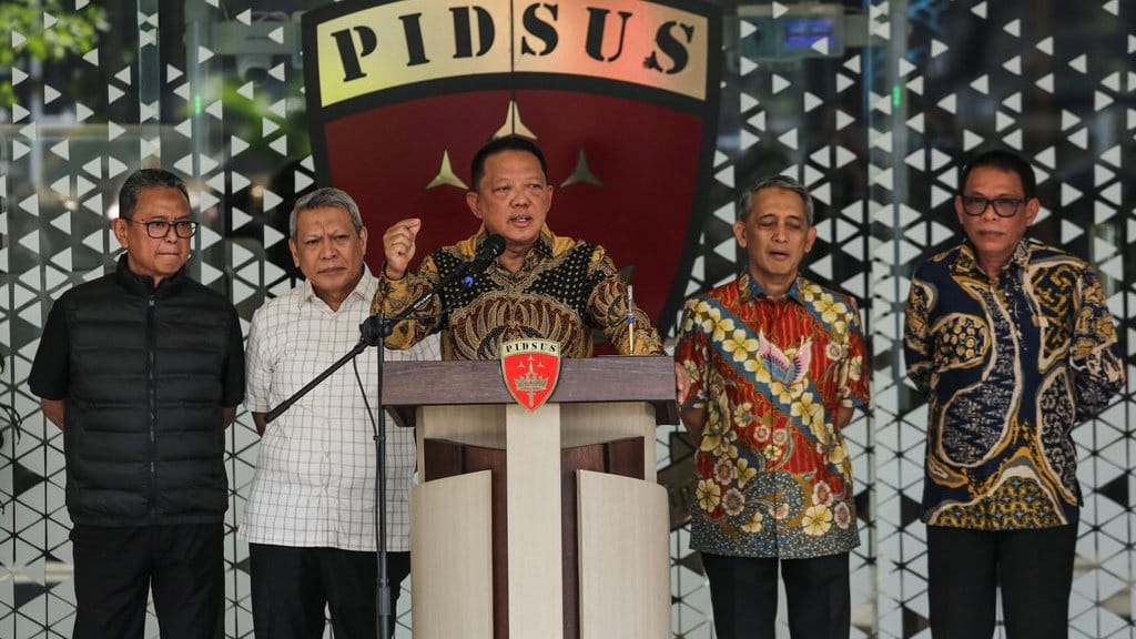 Kasus Febrie Adriansyah dan Tanda Tanya Pelimpahan ke Kejagung Kasus Febrie Adriansyah dan Tanda Tanya Pelimpahan ke Kejagung