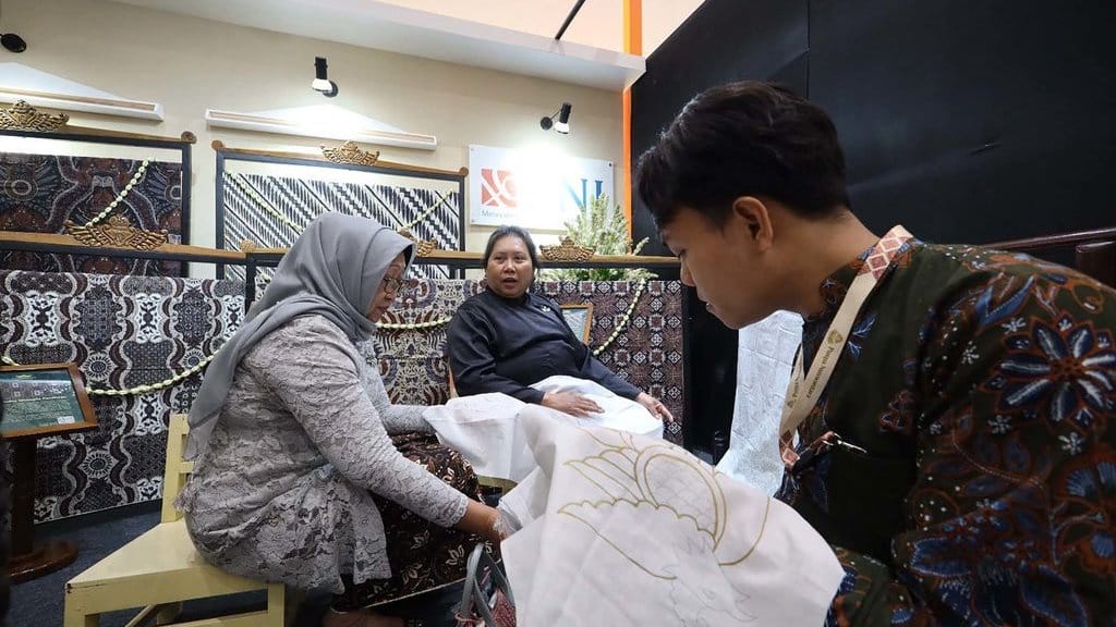 BNI Bawa Tiga UMKM Batik Binaan ke Pameran Puspa Nuswantara 2026 BNI Bawa Tiga UMKM Batik Binaan ke Pameran Puspa Nuswantara 2026