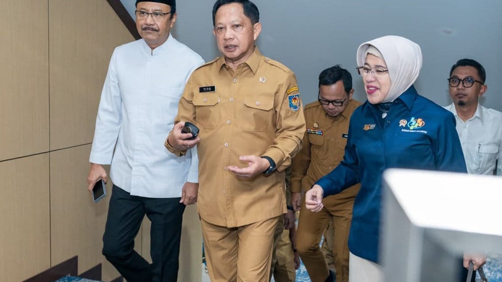Gus Ipul Apresiasi Peran Pemda dalam Pemutakhiran DTSEN Gus Ipul Apresiasi Peran Pemda dalam Pemutakhiran DTSEN