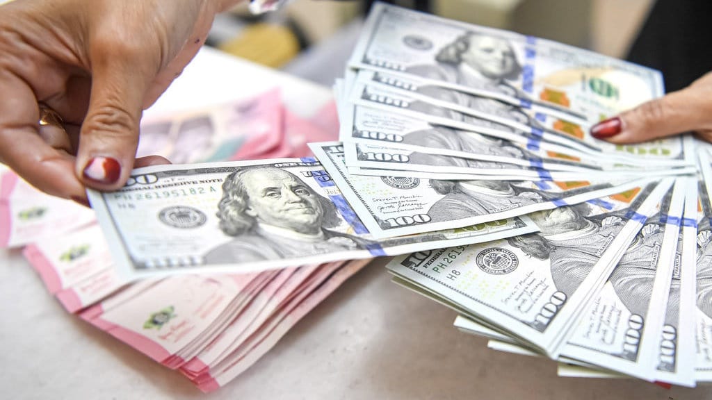 Rupiah Menguat ke Rp18.070, IHSG Lanjutkan Penguatan Hari Ini Rupiah Menguat ke Rp18.070, IHSG Lanjutkan Penguatan Hari Ini