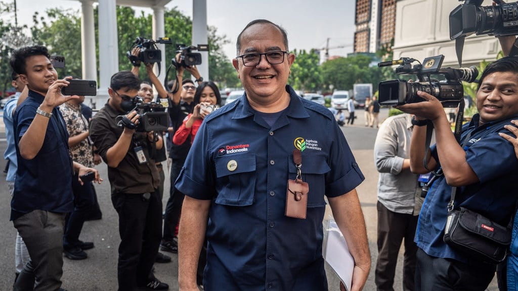 Dirut Agrinas Jelaskan Pikap KDMP untuk Tekan Biaya Logistik Dirut Agrinas Jelaskan Pikap KDMP untuk Tekan Biaya Logistik