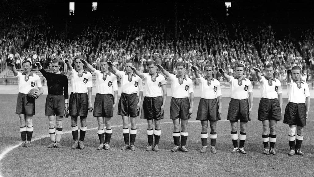 Kala Skuad Timnas Austria Dipaksa Bermain demi Jerman Nazi Kala Skuad Timnas Austria Dipaksa Bermain demi Jerman Nazi