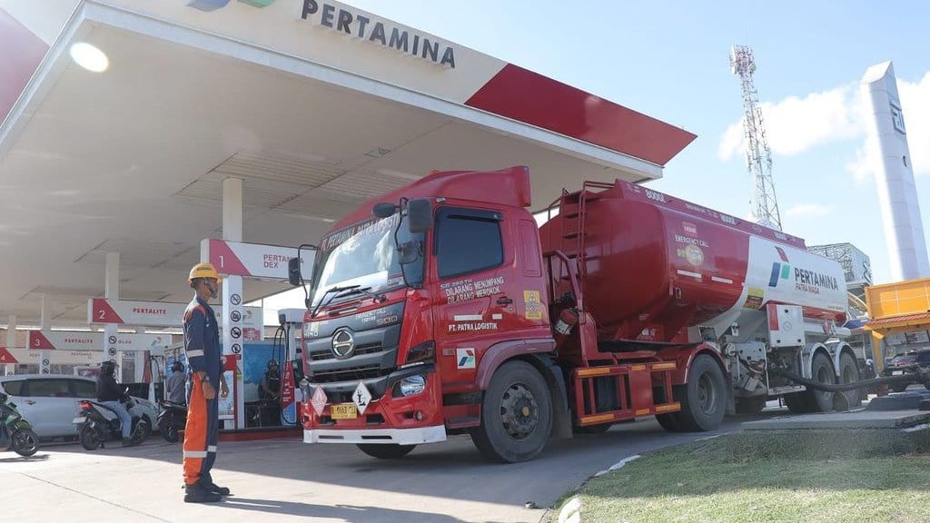 Pertamina Bantah BBM di Sumut Langka Imbas PHK Massal Sopir Pertamina Bantah BBM di Sumut Langka Imbas PHK Massal Sopir