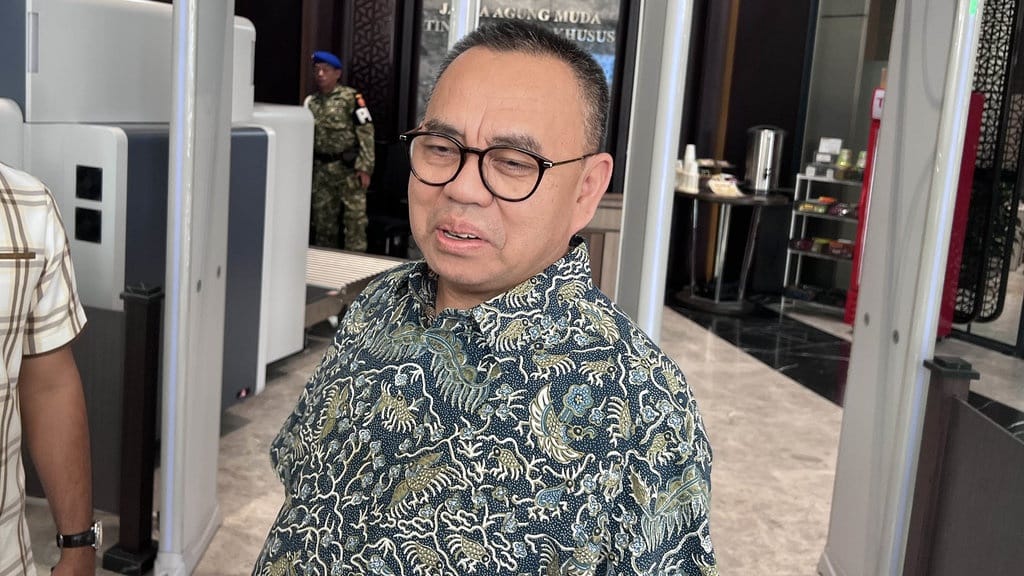 Sudirman Said Diperiksa Kejagung Terkait Dugaan Korupsi Petral Sudirman Said Diperiksa Kejagung Terkait Dugaan Korupsi Petral
