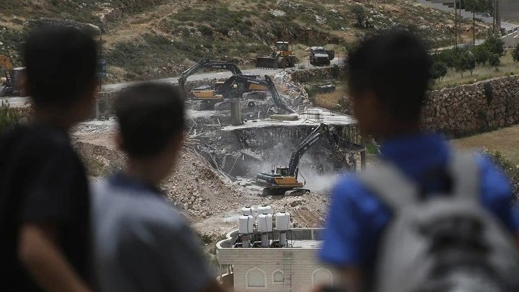 Israel Serang Pasar di Gaza dan Larang Azan Subuh di Betlehem Israel Serang Pasar di Gaza dan Larang Azan Subuh di Betlehem