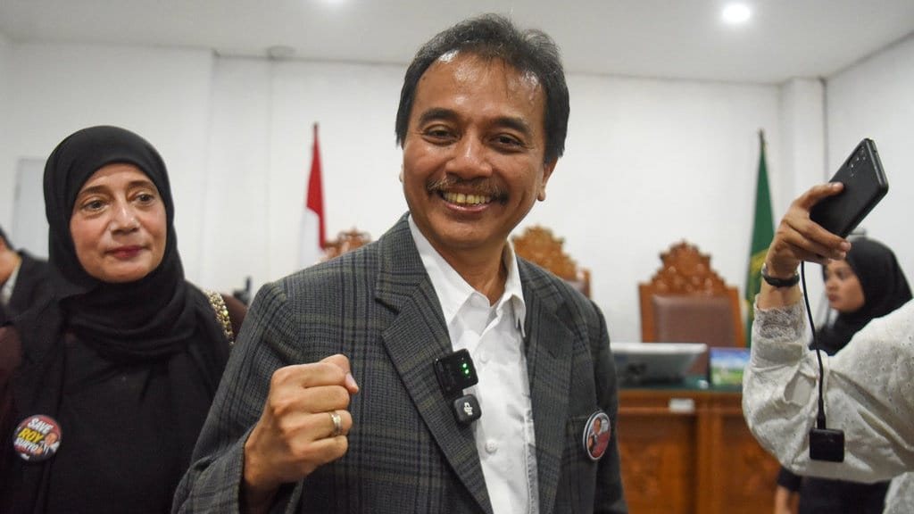 Beda Dua Praperadilan Roy Suryo, Satu Menang dan Satu Kalah Beda Dua Praperadilan Roy Suryo, Satu Menang dan Satu Kalah