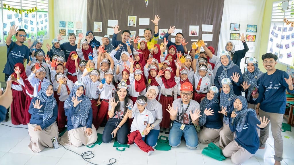 Tambang Emas Pani Gelar Kelas Inspirasi, Perkuat SDM di Pohuwato Tambang Emas Pani Gelar Kelas Inspirasi, Perkuat SDM di Pohuwato