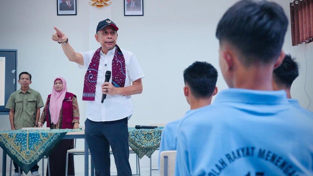 Agus Jabo Sebut Sekolah Rakyat Kembangkan Potensi Setiap Siswa Agus Jabo Sebut Sekolah Rakyat Kembangkan Potensi Setiap Siswa