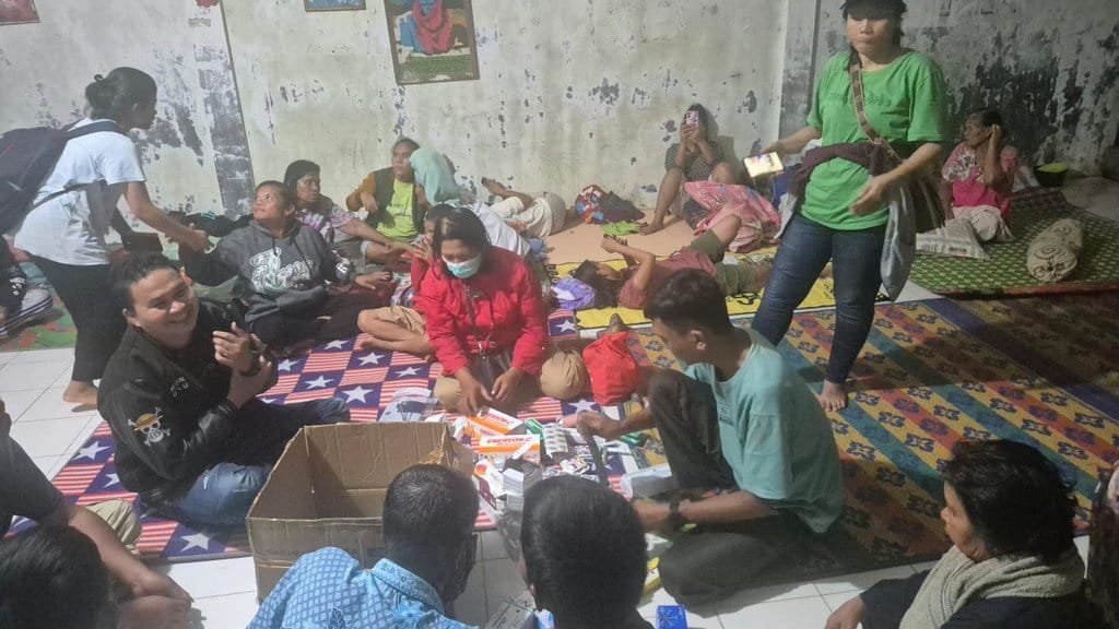 Kemensos Kirim Bantuan bagi 300 Korban Banjir Tapanuli Tengah Kemensos Kirim Bantuan bagi 300 Korban Banjir Tapanuli Tengah