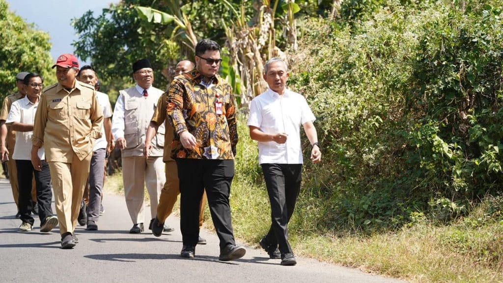 Mas Dhito Tinjau Lahan Calon Lokasi Pembangunan Hotel Haji Mas Dhito Tinjau Lahan Calon Lokasi Pembangunan Hotel Haji