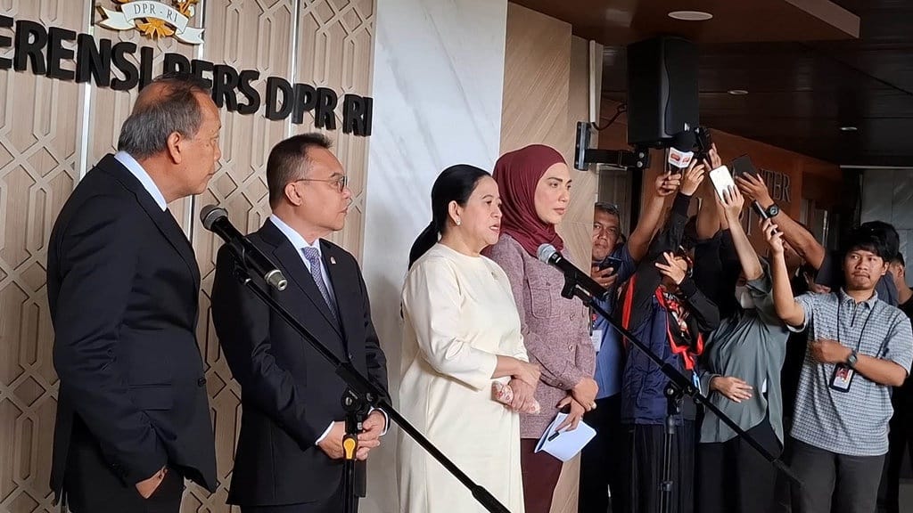 DPR Minta Kejagung Tak Tebang Pilih saat Tangani Kasus Febrie DPR Minta Kejagung Tak Tebang Pilih saat Tangani Kasus Febrie