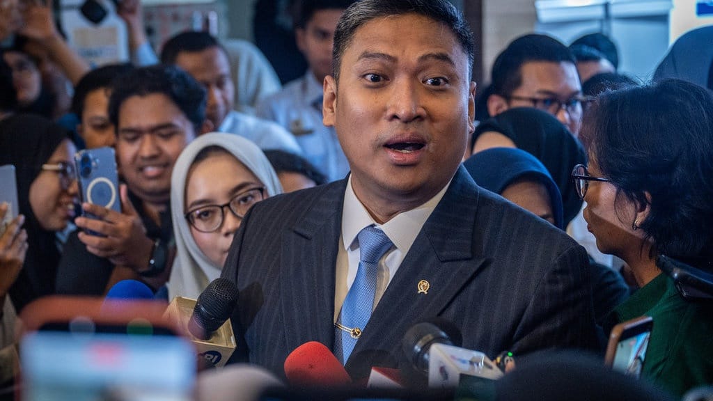 BGN Luncurkan Radar MBG, Kini Bisa Awasi Kualitas MBG via Foto BGN Luncurkan Radar MBG, Kini Bisa Awasi Kualitas MBG via Foto