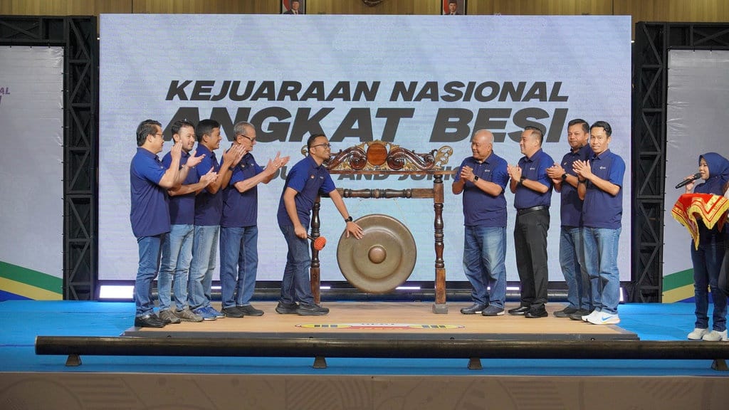 Pupuk Indonesia Dukung Regenerasi Atlet Angkat Besi Nasional Pupuk Indonesia Dukung Regenerasi Atlet Angkat Besi Nasional