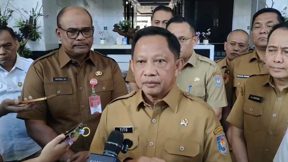 DBH Belum Cair, Mendagri Minta Pemda Efisiensi & Tak PHK Pegawai DBH Belum Cair, Mendagri Minta Pemda Efisiensi & Tak PHK Pegawai