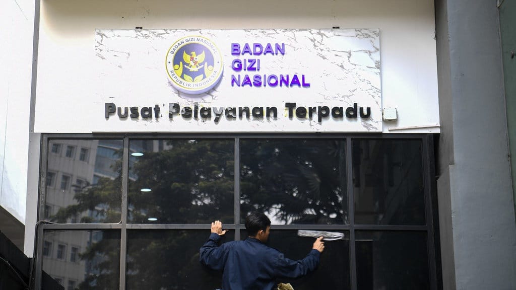 BGN Terima Anggaran Rp240,2 Triliun untuk Jalankan MBG pada 2027 BGN Terima Anggaran Rp240,2 Triliun untuk Jalankan MBG pada 2027