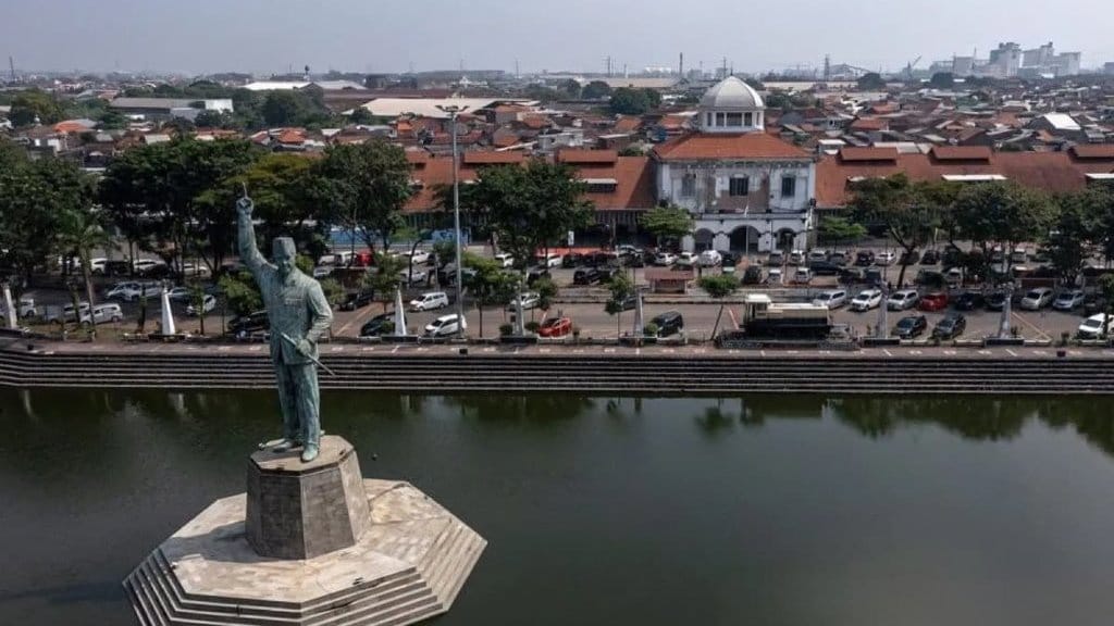 Prabowo Resmikan Renovasi Stasiun Tawang, Fasad Atasi Banjir Rob Prabowo Resmikan Renovasi Stasiun Tawang, Fasad Atasi Banjir Rob