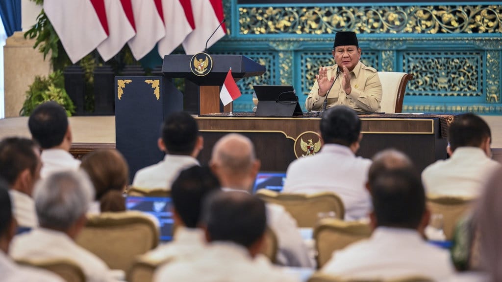 Prabowo Sebut Negara Timur Tengah Berlomba Punya Senjata Nuklir Prabowo Sebut Negara Timur Tengah Berlomba Punya Senjata Nuklir