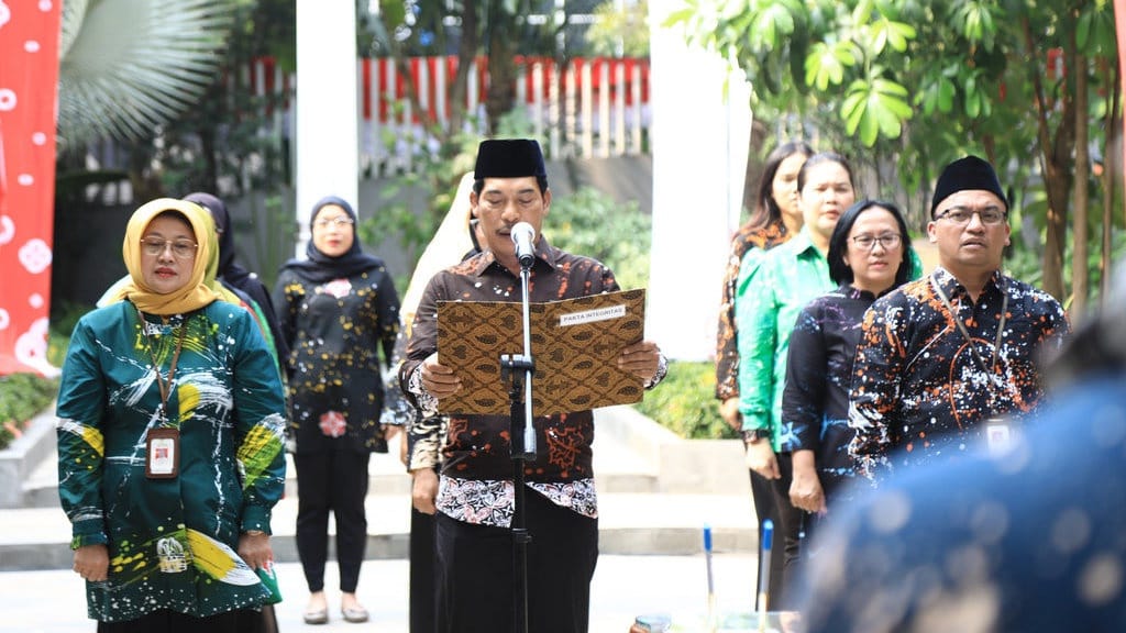 Lantik 67 Pejabat Kemensos, Gus Ipul: Jangan Ada Lagi Korupsi! Lantik 67 Pejabat Kemensos, Gus Ipul: Jangan Ada Lagi Korupsi!