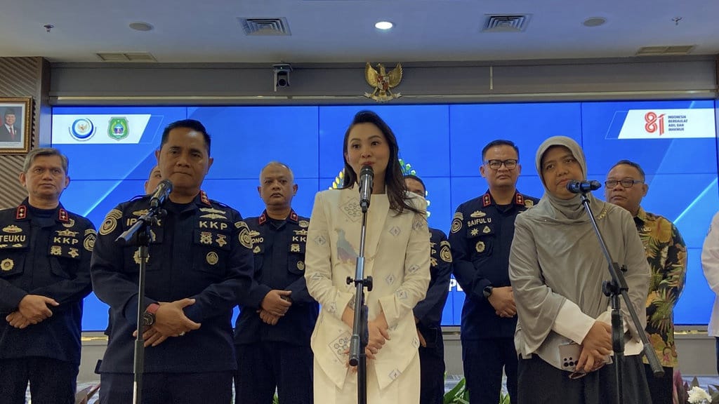 KKP Mulai Tertibkan Rumpon Ilegal di Maluku Utara Pekan Depan KKP Mulai Tertibkan Rumpon Ilegal di Maluku Utara Pekan Depan
