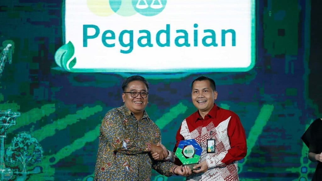 Pegadaian Raih Penghargaan Khusus di Ajang IDX Channel ESG 2026 Pegadaian Raih Penghargaan Khusus di Ajang IDX Channel ESG 2026
