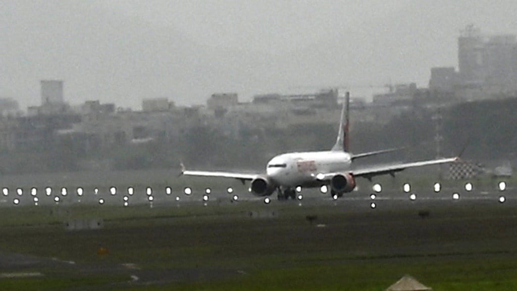 Kronologi Turbulensi Hebat di Air India hingga 17 Orang Cedera Kronologi Turbulensi Hebat di Air India hingga 17 Orang Cedera
