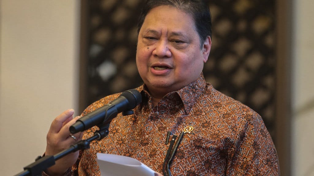 Airlangga Dukung Destry Damayanti Jadi Calon Tunggal Gubernur BI Airlangga Dukung Destry Damayanti Jadi Calon Tunggal Gubernur BI