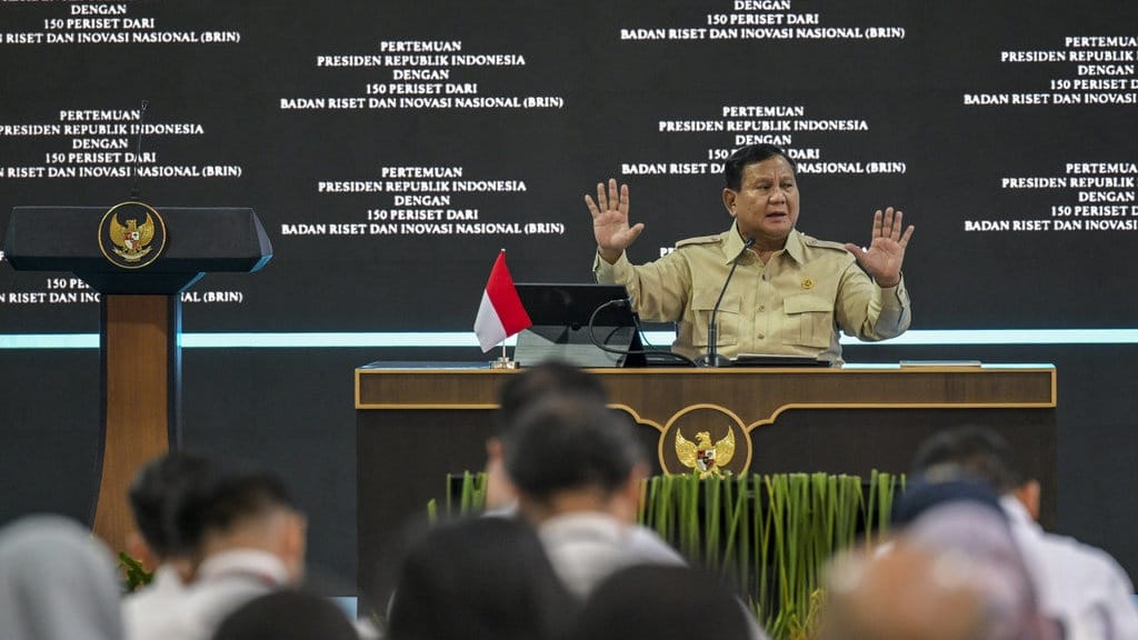 Prabowo Soroti Rakyat Miskin: Luar Biasa Masih Bisa Tersenyum Prabowo Soroti Rakyat Miskin: Luar Biasa Masih Bisa Tersenyum