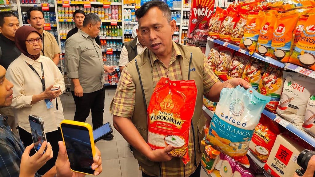 BULOG Perluas Distribusi Beras Premium, Pastikan Pasokan Aman BULOG Perluas Distribusi Beras Premium, Pastikan Pasokan Aman