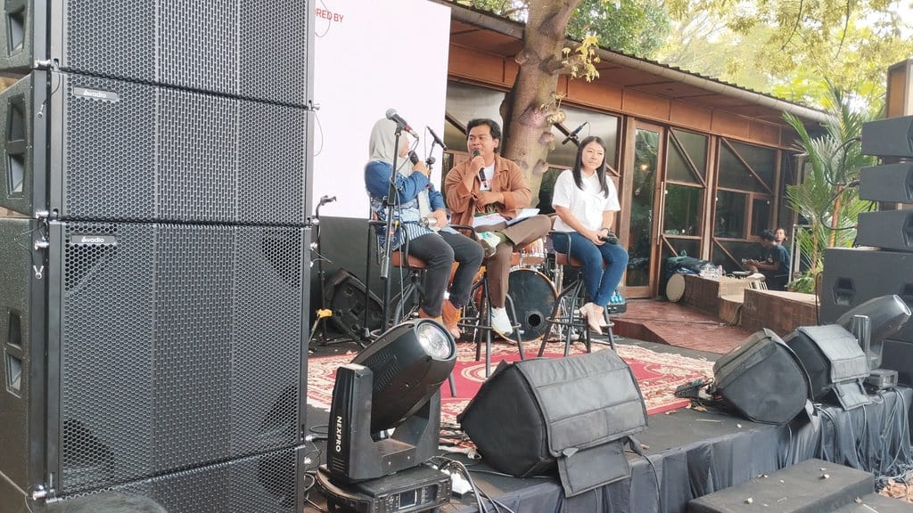 Stigma Air Hujan Kotor Keliru, Bisa Jadi Air Minum Gratis Stigma Air Hujan Kotor Keliru, Bisa Jadi Air Minum Gratis