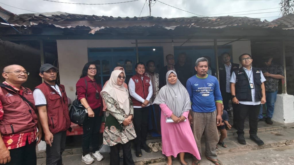 Bedah Rumah Orang Tua Siswa Sekolah Rakyat Dimulai di Sumenep Bedah Rumah Orang Tua Siswa Sekolah Rakyat Dimulai di Sumenep
