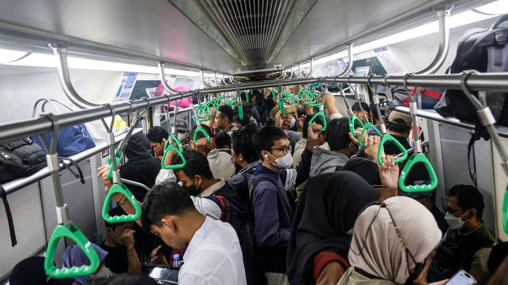 Promo Tiket KAI Agustus 2026 Tanggal Berapa & Kapan KRL-LRT Rp8? Promo Tiket KAI Agustus 2026 Tanggal Berapa & Kapan KRL-LRT Rp8?